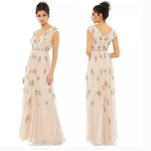 Mac‎ Duggal Elegant Cream Floral Maxi Dress
